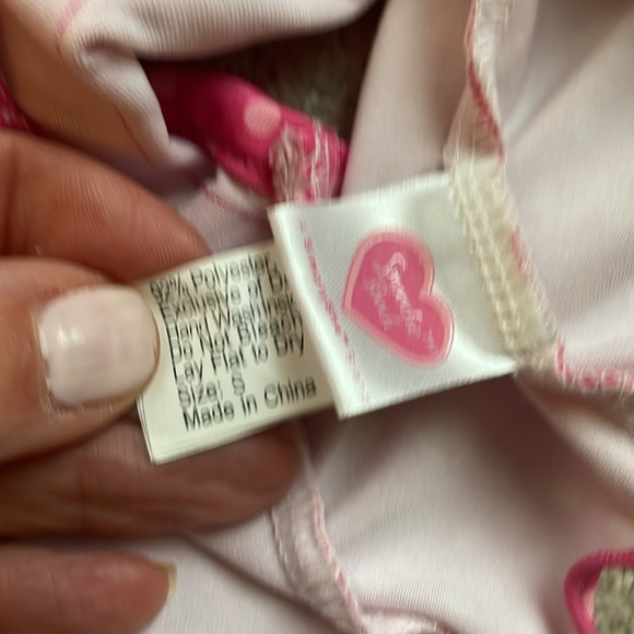 Tiny Dog Clothes and Harness - total of 4 pieces - Picture 10 of 12